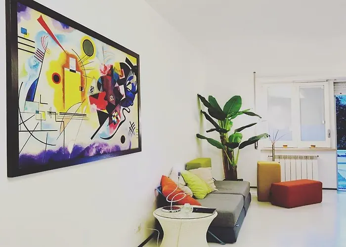 The Pool House * Sorrento